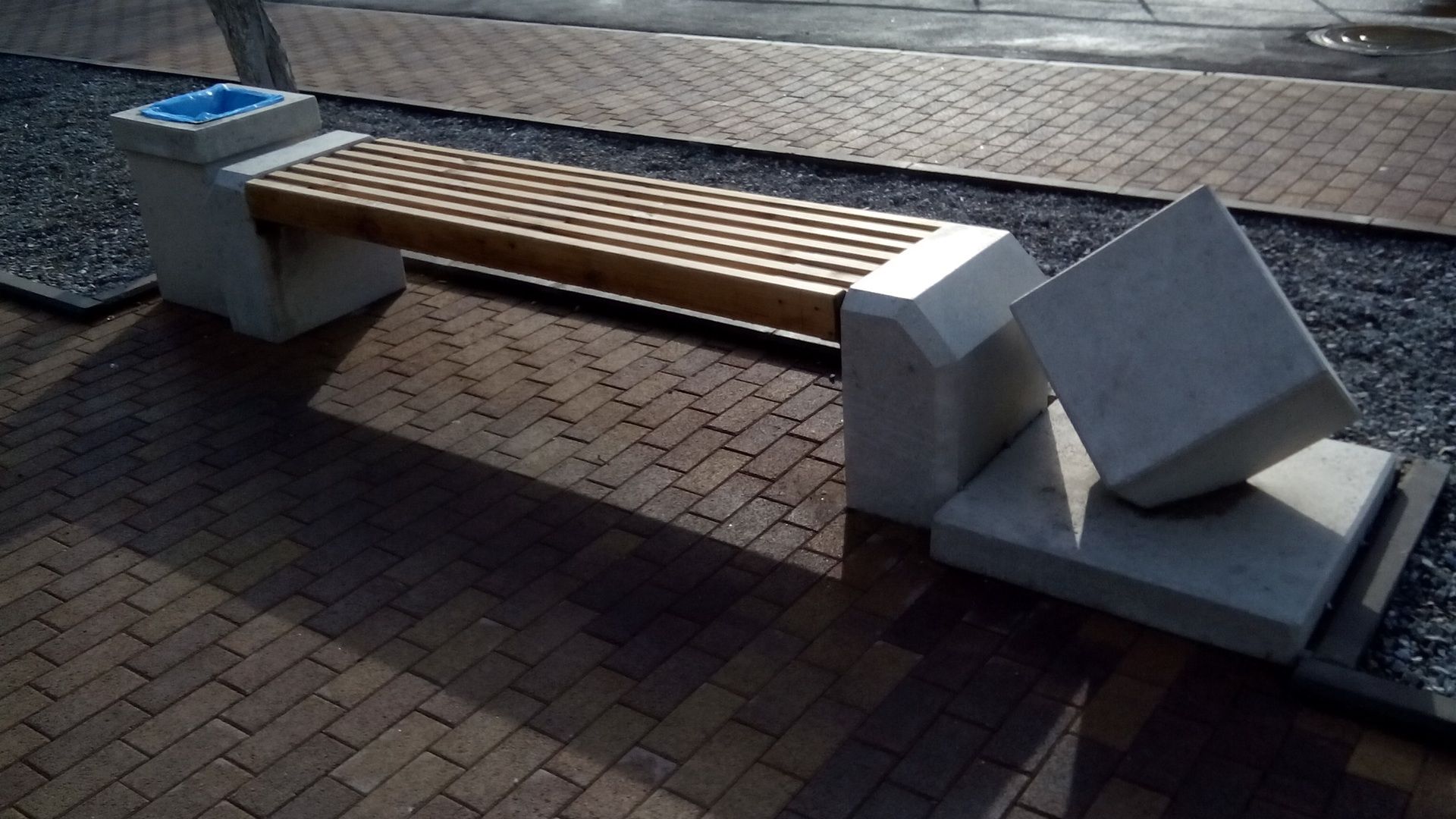 бетонные боковины для скамеек