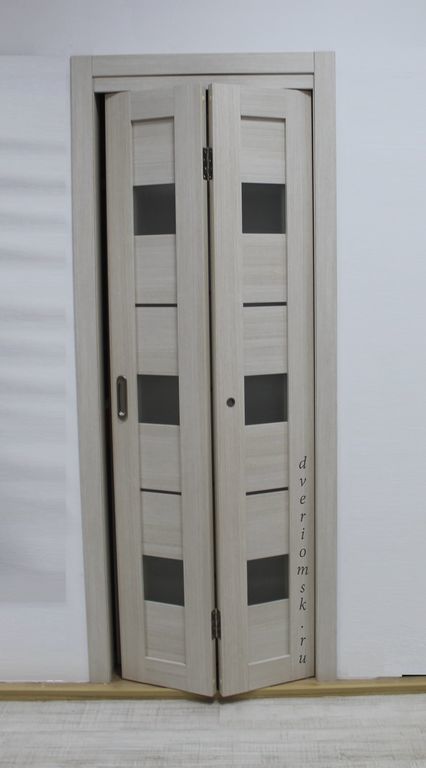 Складные двери Убертюре Коллекция Лайт мод.2126