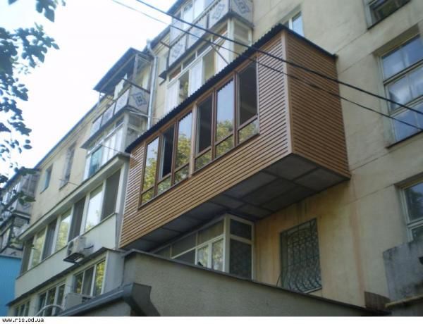 Подвесной балкон