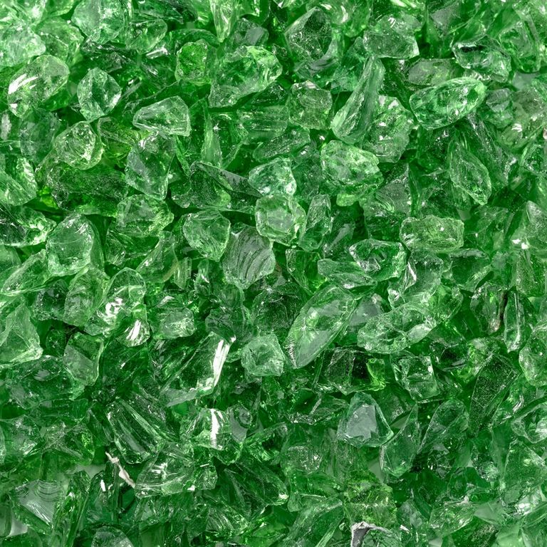 Стеклянная крошка зеленая, 100г. Размер частиц: 2-5 мм